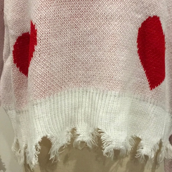Distressed Hearts Sweaters!❤️.❤️❤️ - Picture 5 of 8
